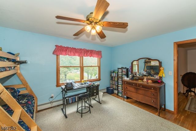 12 Kristen Dr, Roxbury Twp., NJ 07876