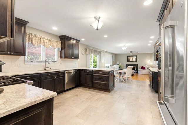 7 Nathan's Way, Peabody, MA 01960