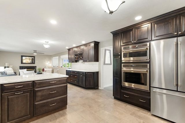 7 Nathan's Way, Peabody, MA 01960