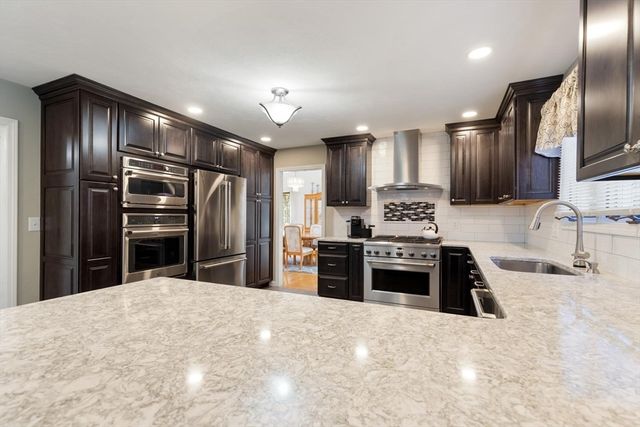 7 Nathan's Way, Peabody, MA 01960