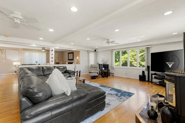 7 Nathan's Way, Peabody, MA 01960