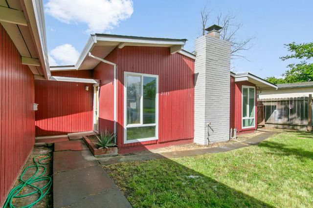 2113 62nd Ave, Sacramento, CA 95822