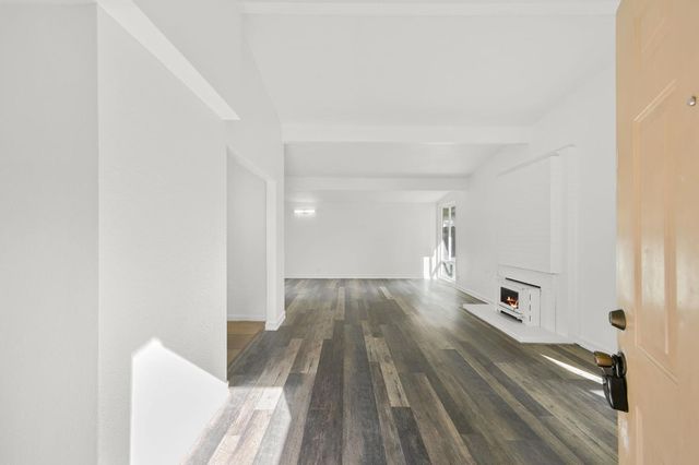 2113 62nd Ave, Sacramento, CA 95822