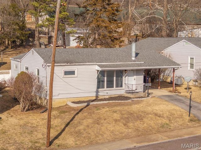 801 W Union Street, Pacific, MO 63069