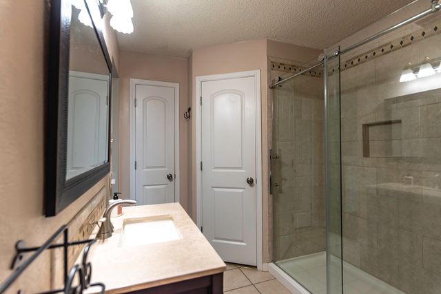 110 E Amberway Lane, Garland, TX 75040