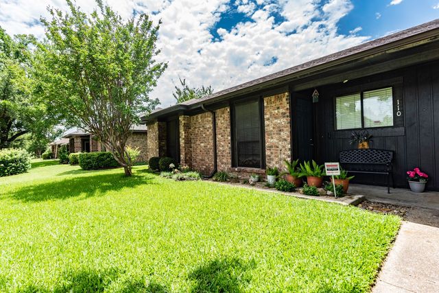 110 E Amberway Lane, Garland, TX 75040