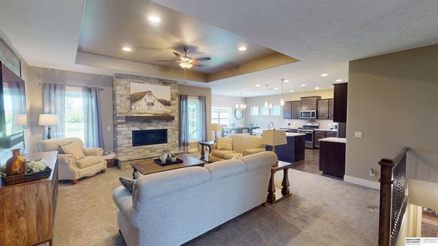 8202 N 167th Avenue, Bennington, NE 68007