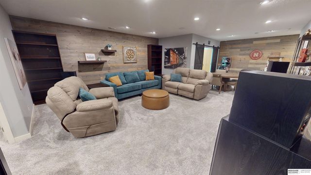 8202 N 167th Avenue, Bennington, NE 68007