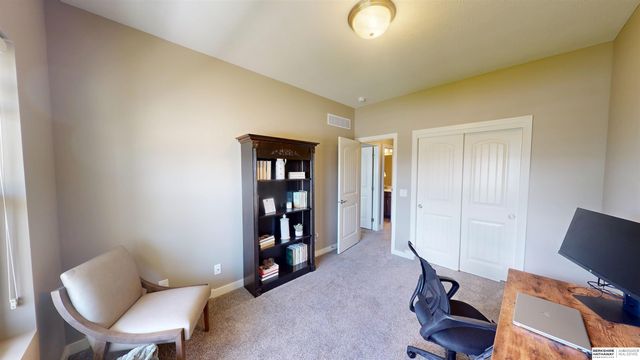 8202 N 167th Avenue, Bennington, NE 68007