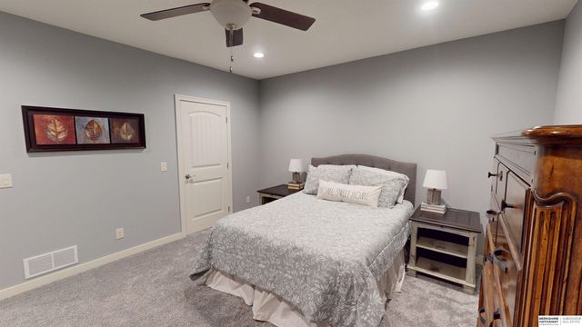 8202 N 167th Avenue, Bennington, NE 68007