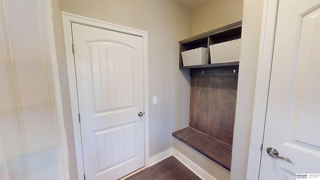8202 N 167th Avenue, Bennington, NE 68007