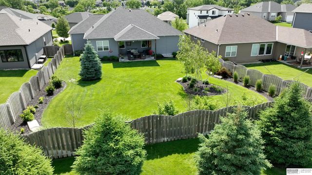8202 N 167th Avenue, Bennington, NE 68007