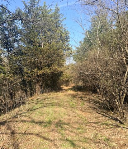 GRAEFENBURG RD Fox Hollow Graefenburg Rd Road, Lawrenceburg, KY 40342