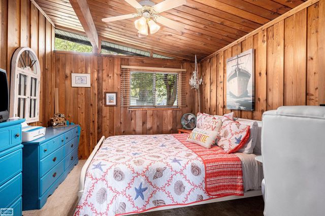 2090 N Channel Road, Harsens Island, MI 48028