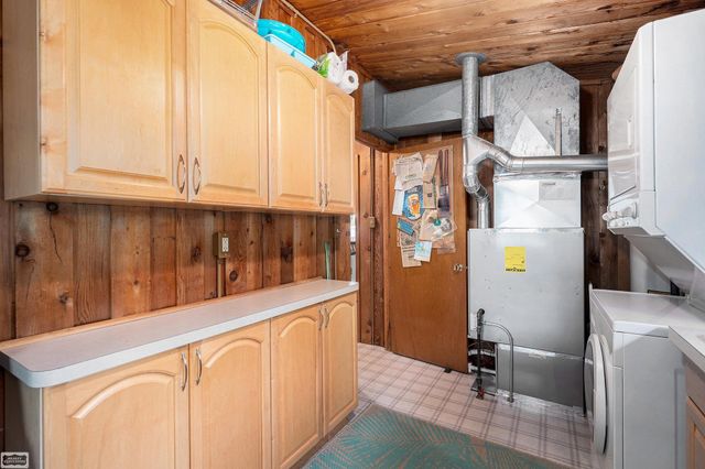 2090 N Channel Road, Harsens Island, MI 48028