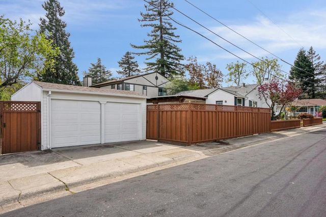 901 Chevy Street, Belmont, CA 94002