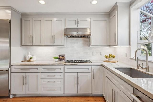 901 Chevy Street, Belmont, CA 94002