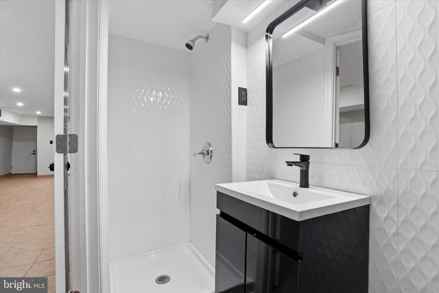 6258 MAGNOLIA ST, Philadelphia, PA 19144