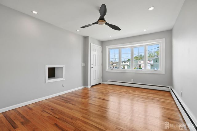 262 Wall Street, Metuchen, NJ 08840