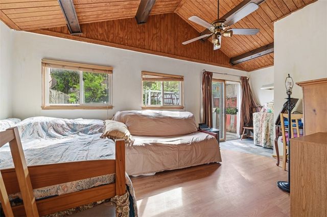 2822 Brentwood Ave, Brentwood, PA 15227