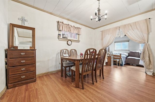 2822 Brentwood Ave, Brentwood, PA 15227