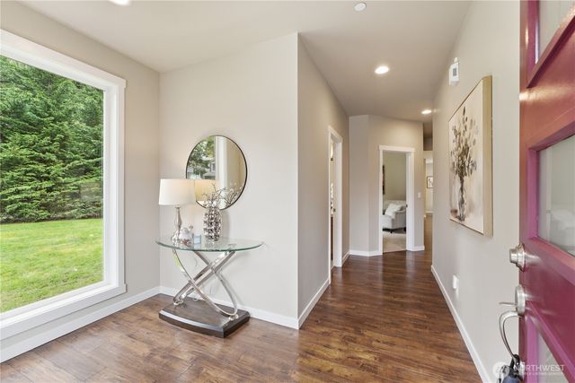 16005 74th Avenue NE, Kenmore, WA 98028