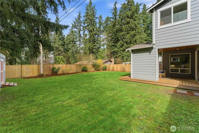 16005 74th Avenue NE, Kenmore, WA 98028
