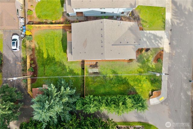 16005 74th Avenue NE, Kenmore, WA 98028