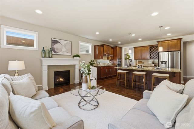 16005 74th Avenue NE, Kenmore, WA 98028