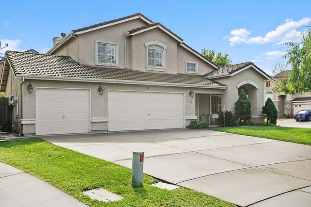 10107 River Park Cir, Stockton, CA 95209