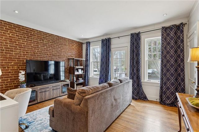 1034 Virginia NE Avenue 6, Atlanta, GA 30306