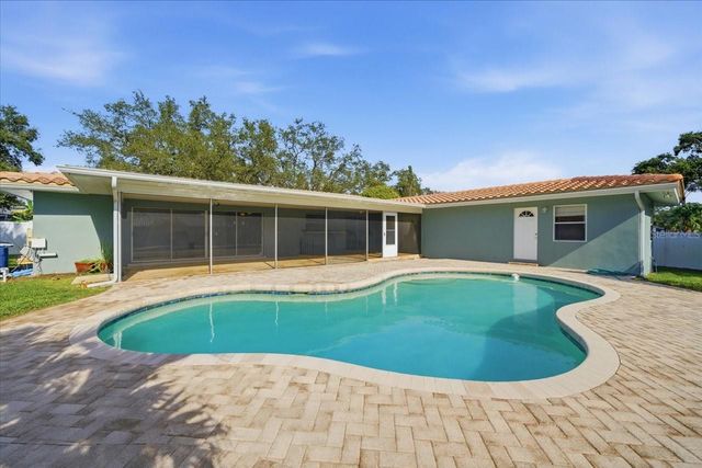 2285 GROVEWOOD ROAD, Clearwater, FL 33764