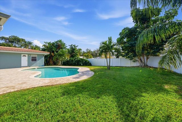 2285 GROVEWOOD ROAD, Clearwater, FL 33764