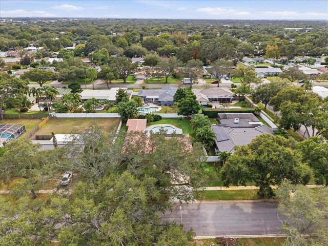 2285 GROVEWOOD ROAD, Clearwater, FL 33764