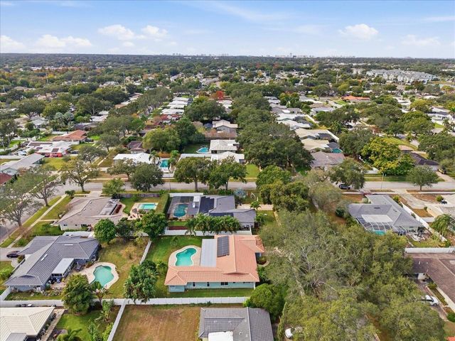 2285 GROVEWOOD ROAD, Clearwater, FL 33764