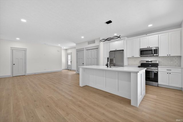 326-328 N Jefferson Street, Bloomington, IN 47408