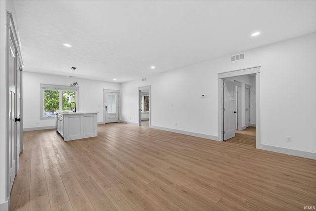 326-328 N Jefferson Street, Bloomington, IN 47408