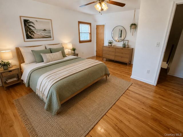 16 November Walk, Long Beach, NY 11561