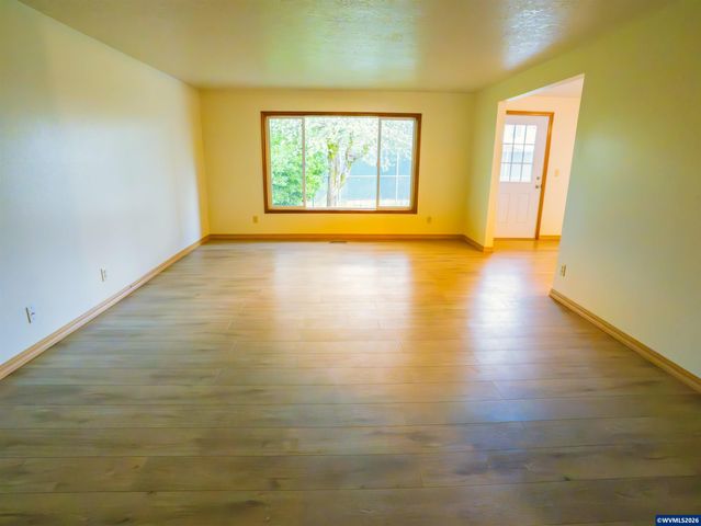 4731 Serra Ct NE, Salem, OR 97317