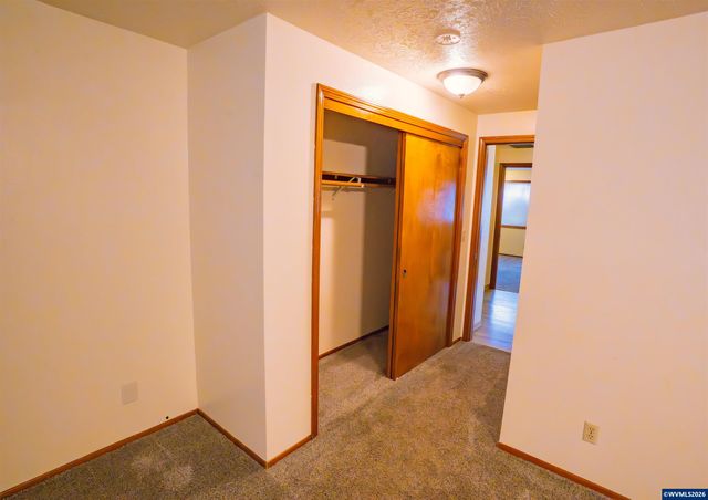 4731 Serra Ct NE, Salem, OR 97317