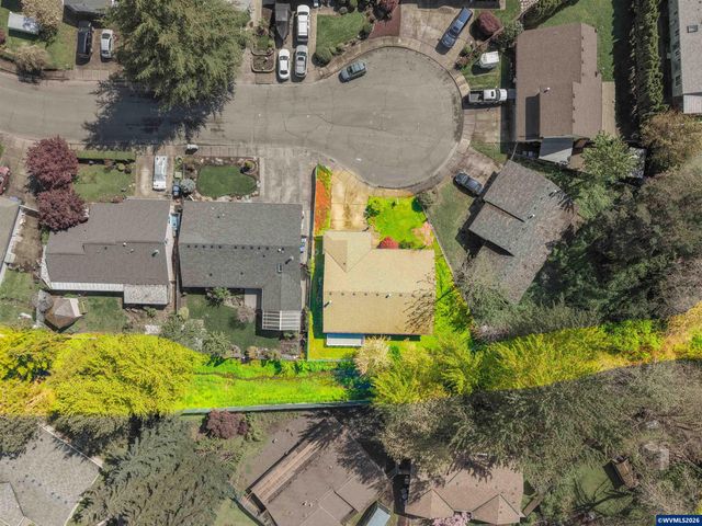 4731 Serra Ct NE, Salem, OR 97317