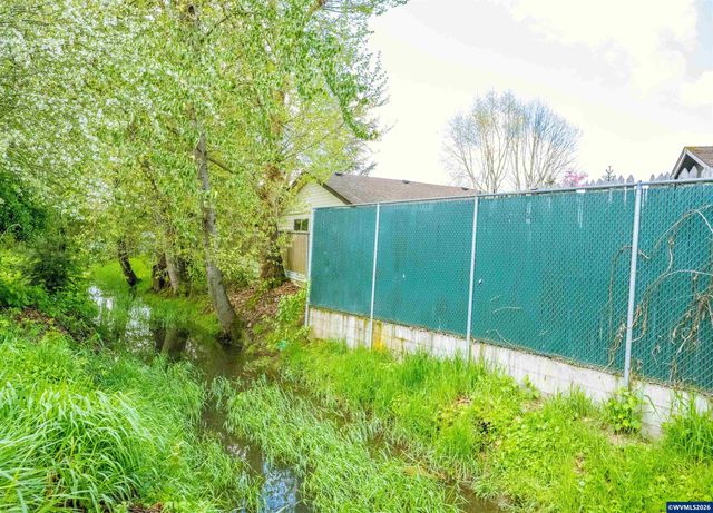 4731 Serra Ct NE, Salem, OR 97317