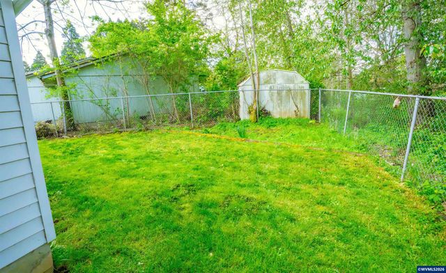 4731 Serra Ct NE, Salem, OR 97317