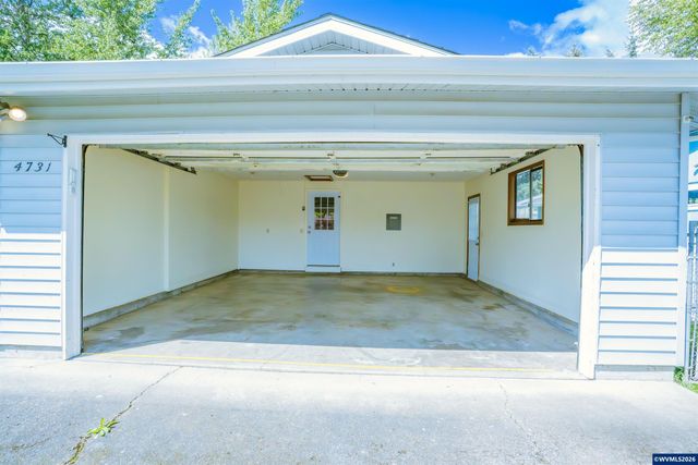 4731 Serra Ct NE, Salem, OR 97317