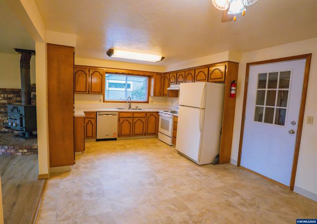 4731 Serra Ct NE, Salem, OR 97317