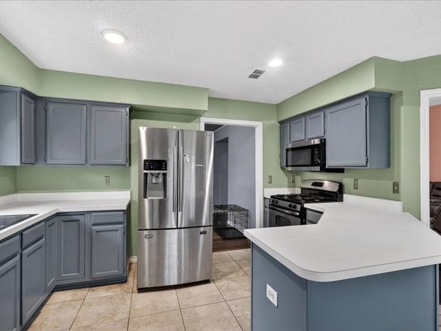 5400 Turtle River Court, Fort Worth, TX 76137