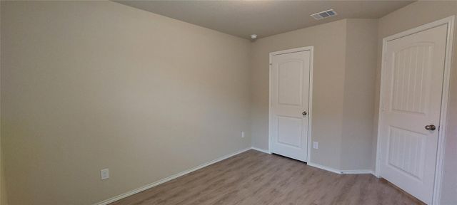 1556 Birmingham Dr DR, Seguin, TX 78155