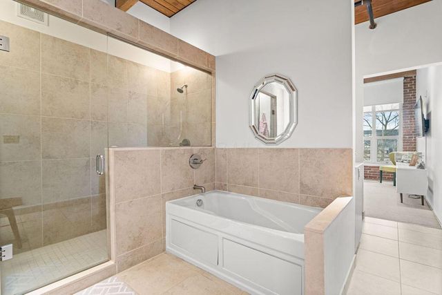 448 W Nationwide Boulevard, 307, Columbus, OH 43215