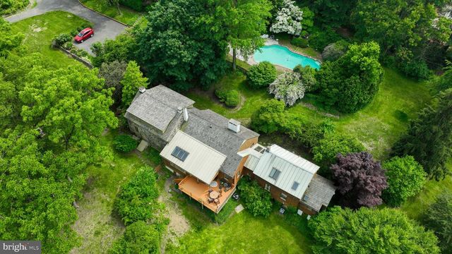 705 SCHOFFERS RD, Reading, PA 19606