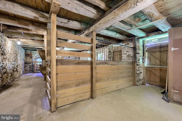705 SCHOFFERS RD, Reading, PA 19606